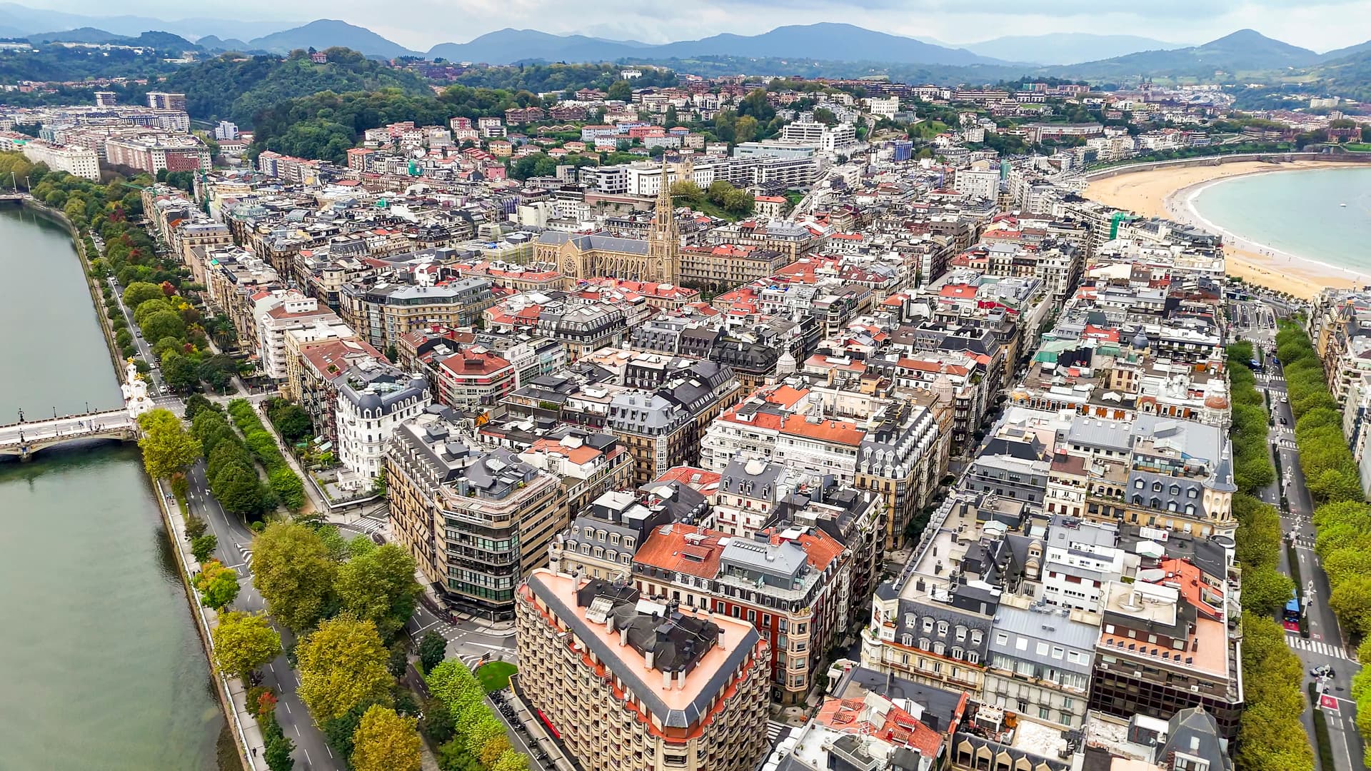 Imagen /content/alfonso-viii/AlfonsoVIII_Drone_video_117_Final2.jpg del proyecto Alfonso VIII