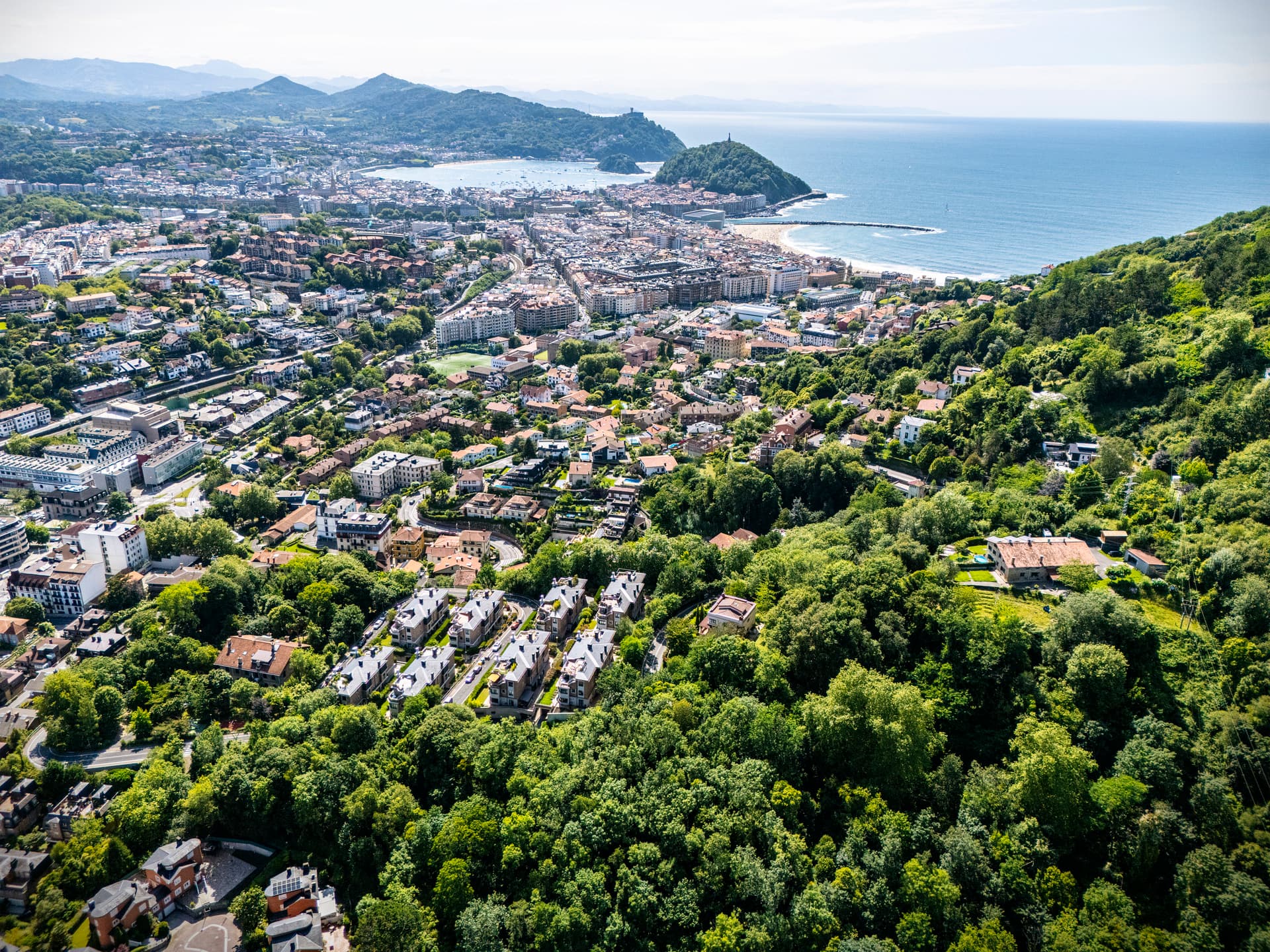 Imagen /content/ategorrieta-orio/Zelaienea_Drone_0036_Final RECORTE_00.jpg del proyecto Zelaienea