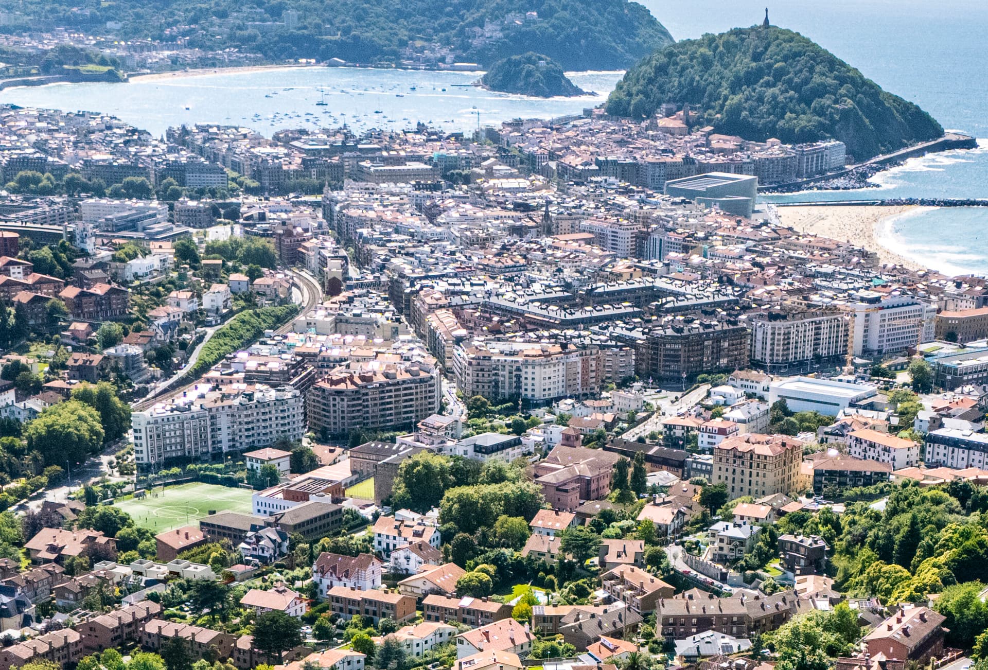 Imagen /content/ategorrieta-orio/Zelaienea_Drone_0036_Final RECORTE_05.jpg del proyecto Zelaienea